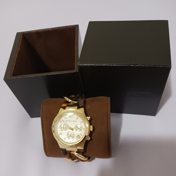 NWT Michael Kors Chain Link Acrylic Gold-Tone Tortoise Shell Ladies Watch MK4222 - Picture 5 of 9